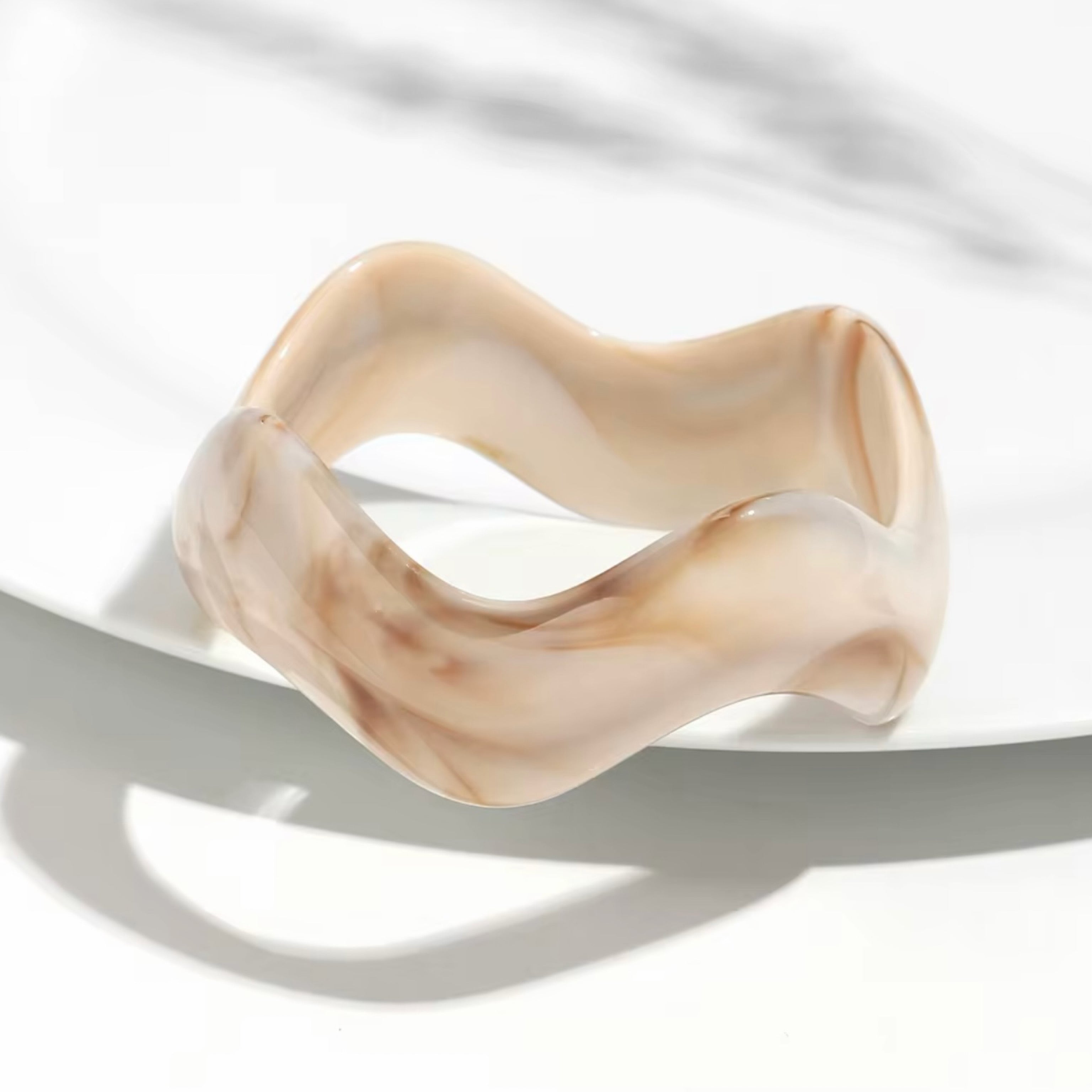 “ Tribal Contrast“